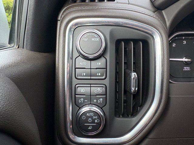 Used 2021 GMC Sierra 1500 Denali w/ Denali Premium Package AWD/4WD image 14