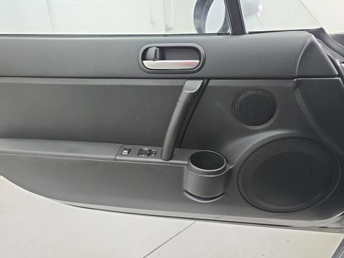 Used 2007 MAZDA MX-5 Miata Sport w/ Appearance Pkg image 21