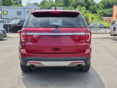 Used 2017 Ford Explorer XLT AWD/4WD image 7