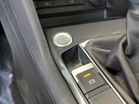 Used 2024 Volkswagen Tiguan Wolfsburg Edition AWD/4WD image 18