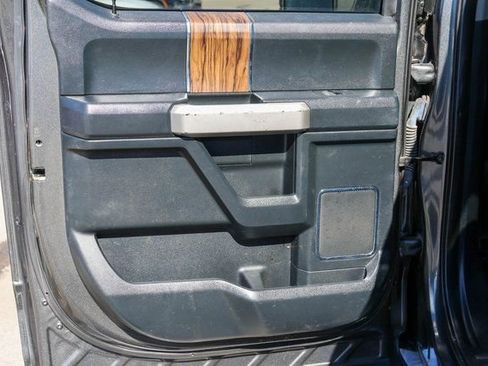 Used 2019 Ford F150 Lariat w/ Equipment Group 502A Luxury image 14