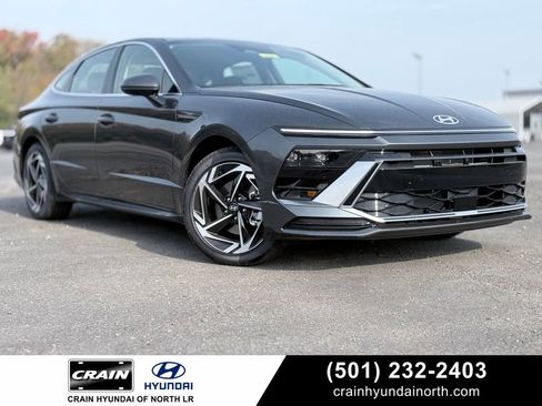 New 2026 Hyundai Sonata SEL image 1