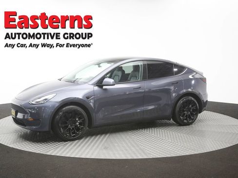 Used 2021 Tesla Model Y Long Range AWD/4WD image 53