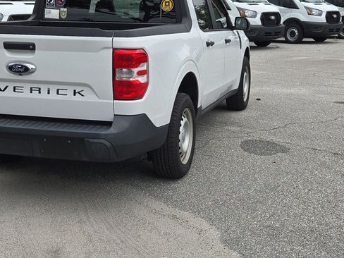 Used 2022 Ford Maverick XL FWD image 5