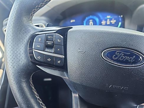 Used 2022 Ford Explorer ST w/ Equipment Group 401A AWD/4WD image 22