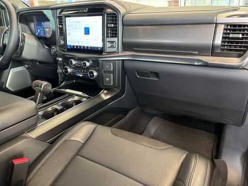 Used 2025 Ford F150 Raptor image 29