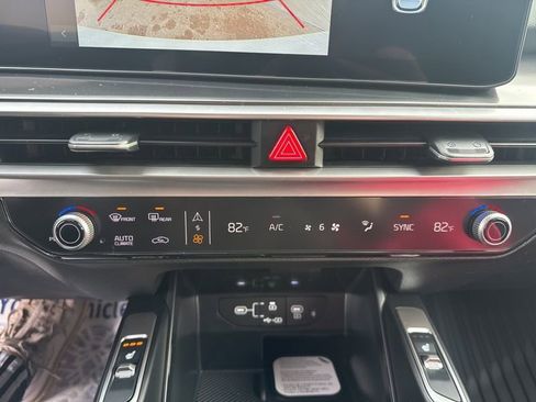 New 2026 Kia Sorento S AWD/4WD image 40