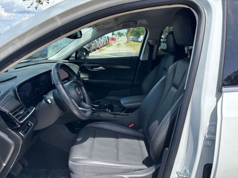Used 2024 Buick Envision Preferred AWD/4WD image 28