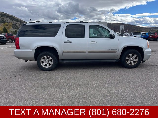 Used 2013 GMC Yukon XL SLT AWD/4WD image 2