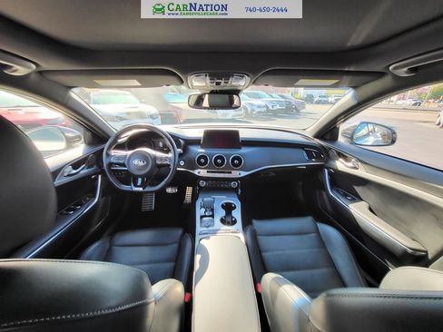 Used 2021 Kia Stinger GT2 image 10
