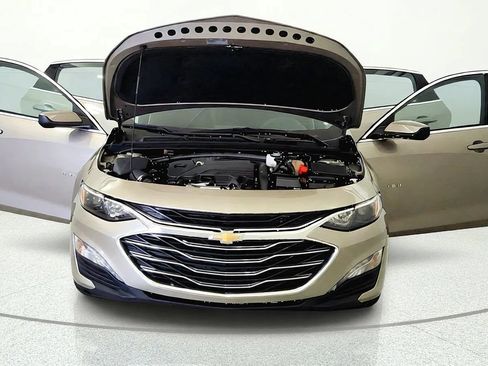 Used 2024 Chevrolet Malibu LT FWD image 8