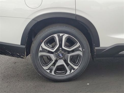 New 2025 Subaru Ascent Limited w/ Popular Package #2 image 5