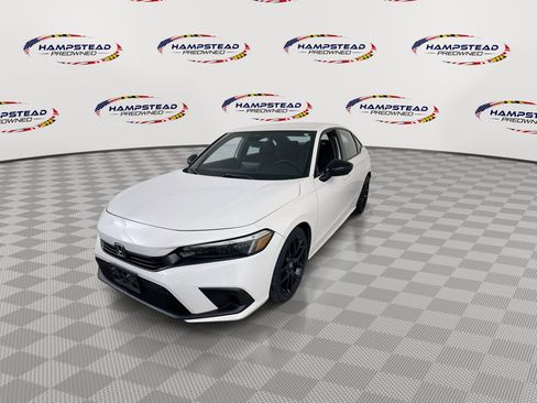 Used 2022 Honda Civic Sport image 4