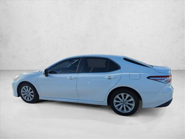 Used 2019 Toyota Camry LE FWD image 6