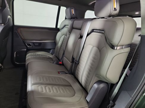 Used 2024 Rivian R1S Adventure AWD/4WD image 21