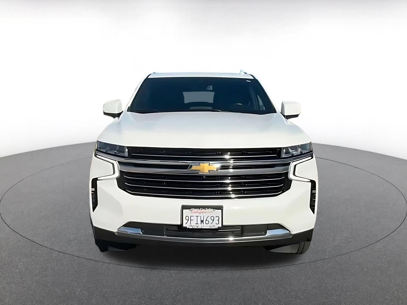 Used 2023 Chevrolet Tahoe LT w/ Luxury Package RWD image 4