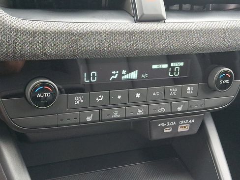 New 2026 Subaru Outback Premium AWD/4WD image 16