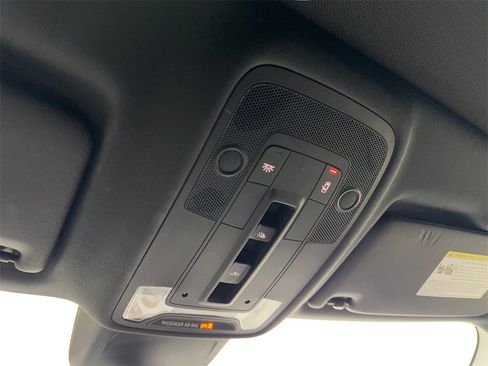 Used 2021 Audi Q3 2.0T Premium w/ Convenience Package image 73