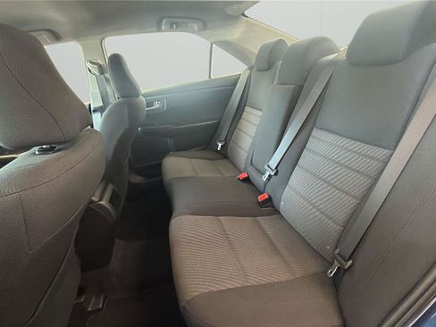 Used 2017 Toyota Camry LE FWD image 11