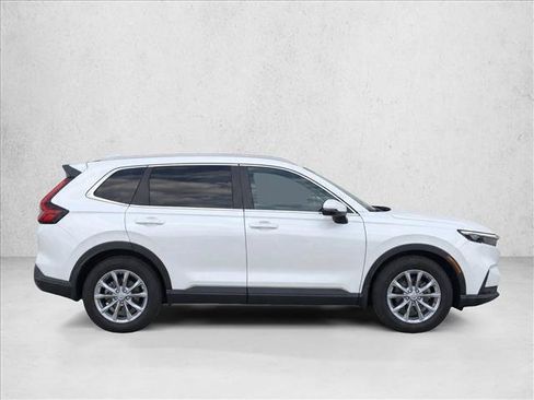 Used 2024 Honda CR-V EX image 8