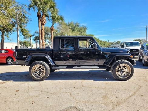 Certified 2021 Jeep Gladiator Sport image 5