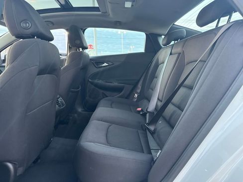 Used 2024 Chevrolet Malibu LT image 14
