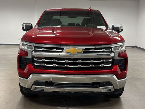 Used 2024 Chevrolet Silverado 1500 LTZ AWD/4WD image 5