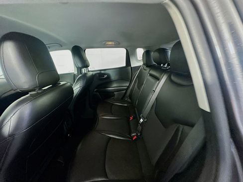 Used 2020 Jeep Compass Latitude AWD/4WD image 23