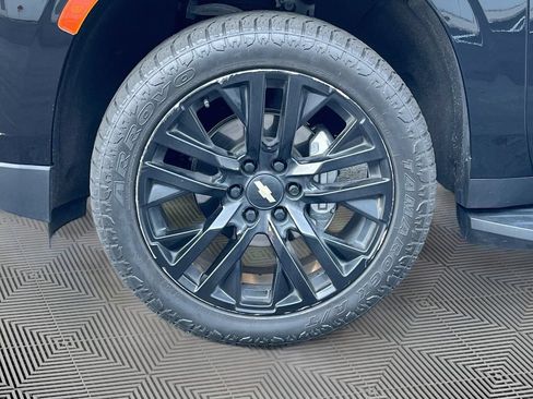 Used 2023 Chevrolet Tahoe LS AWD/4WD image 11