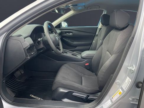 Certified 2023 Honda Accord LX image 9