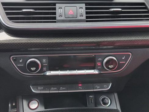 Used 2019 Audi SQ5 Premium Plus w/ Premium Plus Package image 22