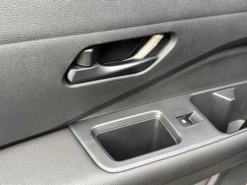 Used 2024 Nissan Pathfinder Rock Creek image 17