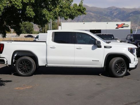 New 2026 GMC Sierra 1500 Elevation image 3