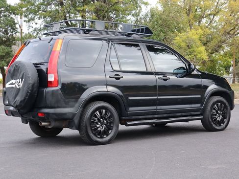 Used 2004 Honda CR-V LX image 5