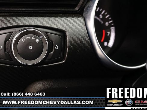 Used 2022 Ford Mustang Coupe image 23