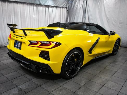Used 2025 Chevrolet Corvette Stingray Preferred Conv w/ 2LT RWD image 7