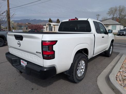 Used 2022 Nissan Frontier S w/ Technology Package image 5