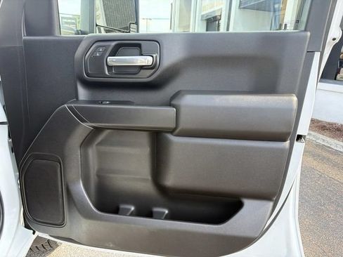 Used 2025 GMC Sierra 2500 Pro w/ Convenience Package AWD/4WD image 17