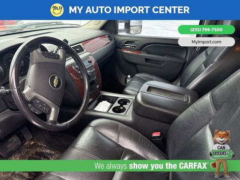 Used 2011 Chevrolet Silverado 2500 LTZ w/ LTZ Plus Package image 8