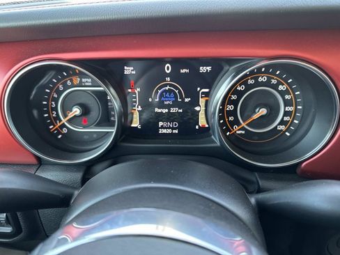 Used 2023 Jeep Gladiator Rubicon w/ LED Lighting Group image 30