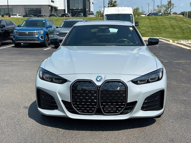Used 2023 BMW i4 eDrive40 w/ M Sport Package RWD image 2