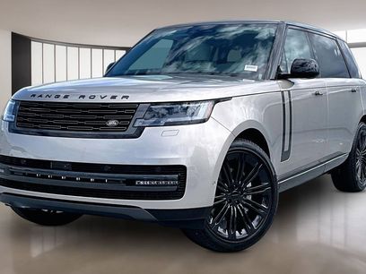 New 2026 Land Rover Range Rover Long Wheelbase SE