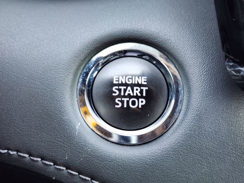 Used 2023 Toyota Highlander XSE image 24