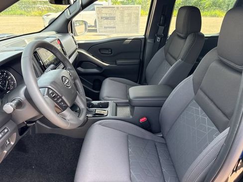 New 2026 Nissan Frontier SV w/ SV Convenience Package RWD image 9
