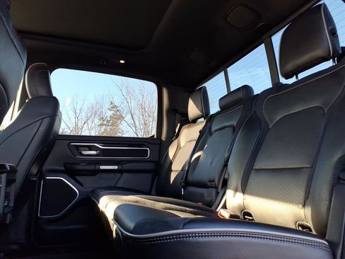 Certified 2019 RAM 1500 Laramie image 11