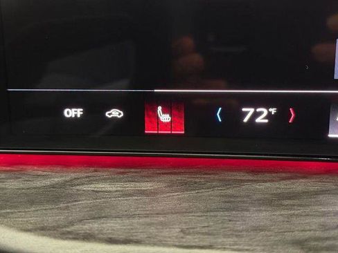 Certified 2025 Audi Q5 Premium Plus w/ Premium Plus image 15