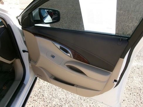 Used 2010 Buick LaCrosse CXL w/ Luxury Package image 18