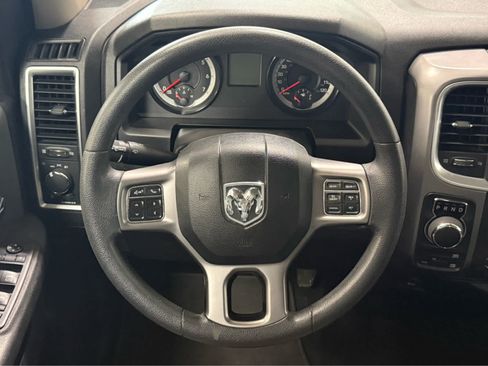 Used 2023 RAM 1500 Classic SLT AWD/4WD image 17