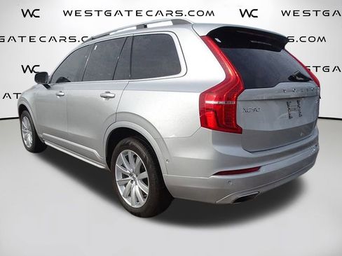 Used 2018 Volvo XC90 T6 Momentum w/ Convenience Package image 5