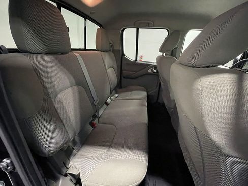 Used 2017 Nissan Frontier SV image 22